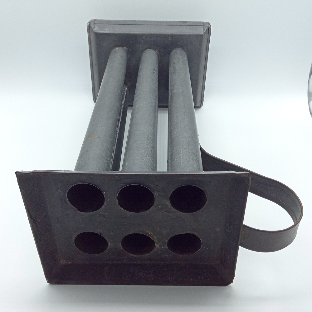 Vtg Tin  Candle Mold